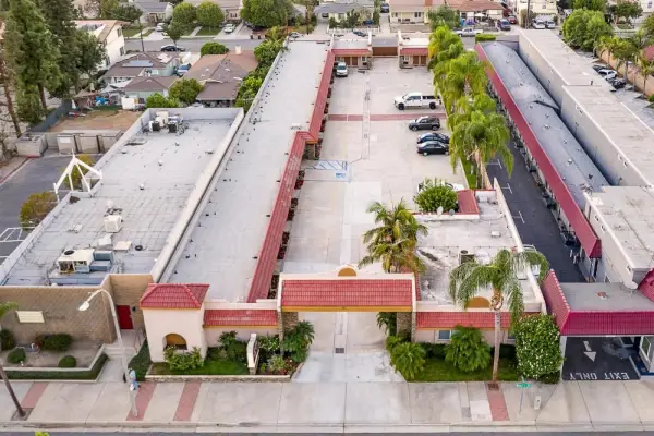 Hyland Motel Brea 6